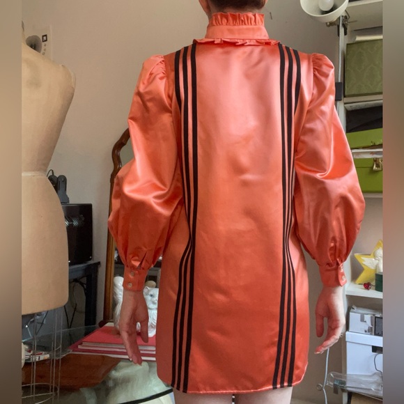 Gucci x Adidas silk shirt dress in orange - Picture 2 of 6